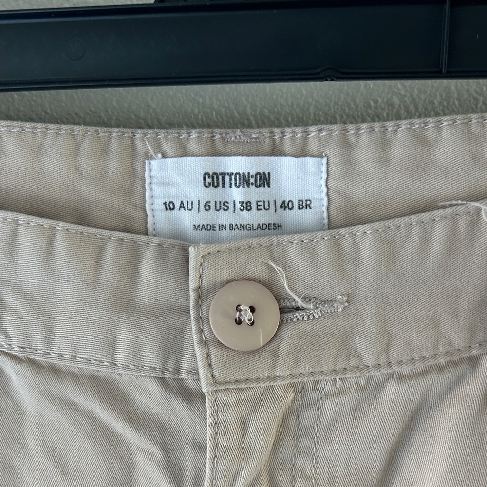 Cotton: On Women’s Light Khaki straight leg size 6x30 - Picture 3 of 6